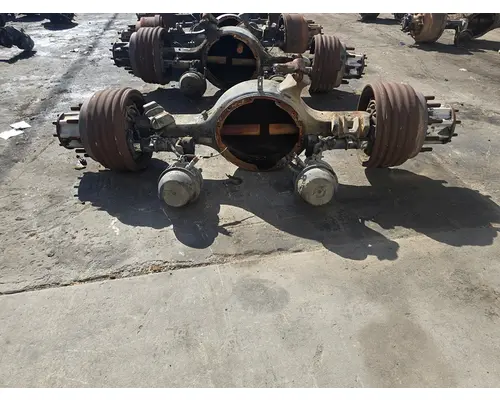 Meritor/Rockwell RR20160 Axle Housings (Rear)
