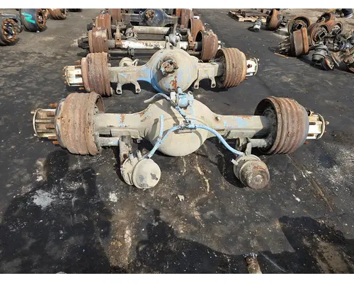 Meritor/Rockwell RR23160 Axle Housings (Rear)
