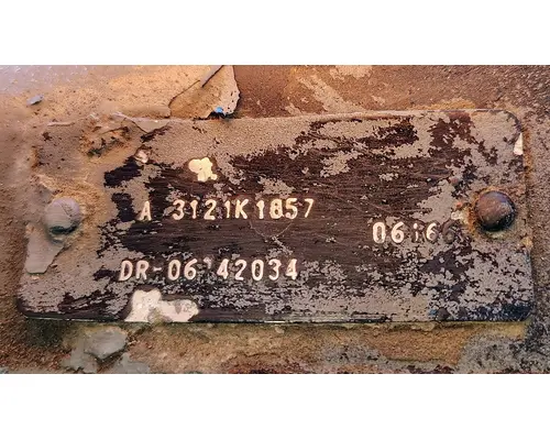 Meritor/Rockwell RRL23160 Axle Housings (Rear)