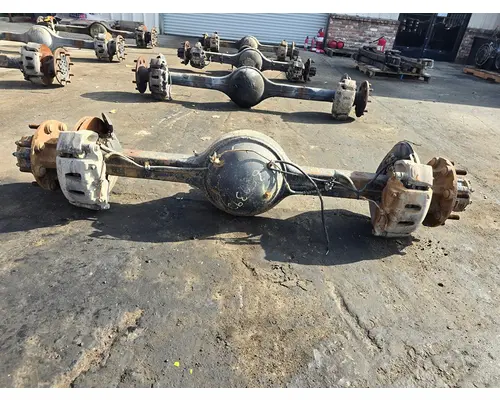 Meritor/Rockwell RS120 Axle Housings (Rear)