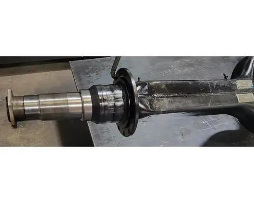 Meritor/Rockwell RS13120 Axle Housings (Rear)