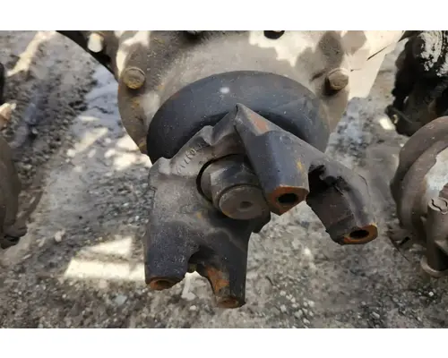 Meritor/Rockwell RS23-160 Axle Assembly, Rear