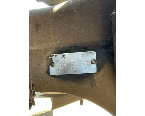 Meritor/Rockwell RS23160 Axle Housings (Rear)