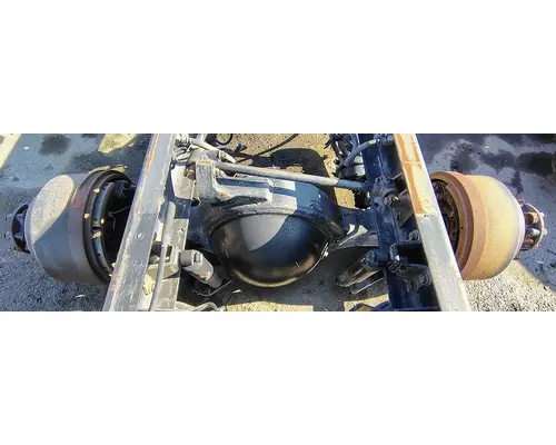 Meritor/Rockwell RS23160 Axle Housings (Rear)