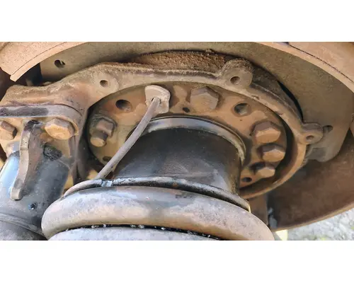 Meritor/Rockwell RS23160 Axle Housings (Rear)