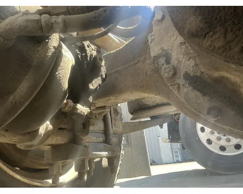Meritor/Rockwell RS23160 Axle Housings (Rear)