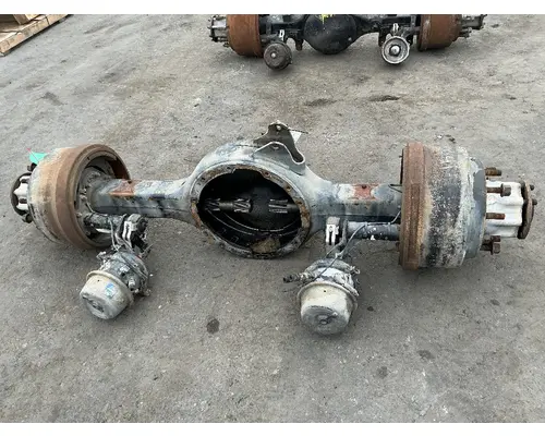 Meritor/Rockwell RS23160 Axle Housings (Rear)