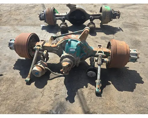 Meritor/Rockwell RS23160 Axle Housings (Rear)
