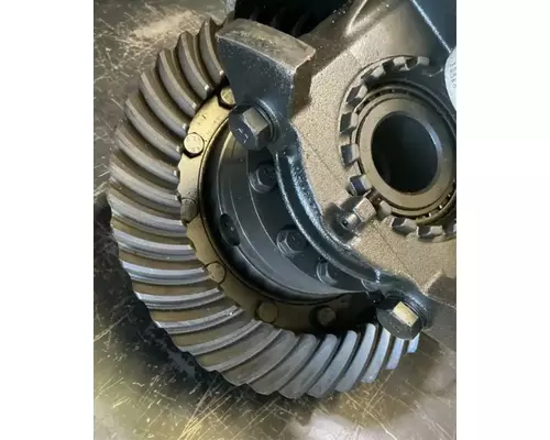 Meritor/Rockwell RS23160 Differential (Single or Rear)