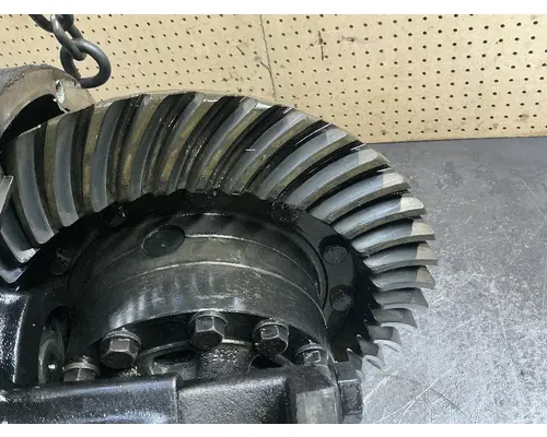 Meritor/Rockwell RS23160 Rear Rears (Tandem Rear or Single)