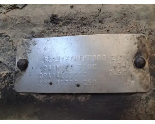 Meritor/Rockwell RS23160 Rear Rears (Tandem Rear or Single)