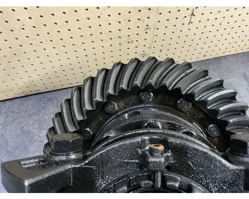 Meritor/Rockwell RS23160 Rear Rears (Tandem Rear or Single)