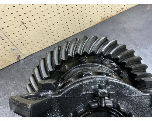 Meritor/Rockwell RS23160 Rear Rears (Tandem Rear or Single)