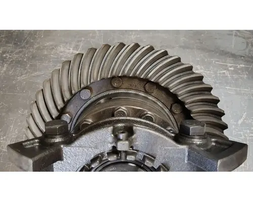 Meritor/Rockwell RS23161 Rear Rears (Tandem Rear or Single)