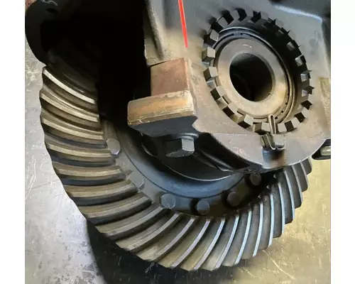 Meritor/Rockwell RS23180 Differential (Single or Rear)