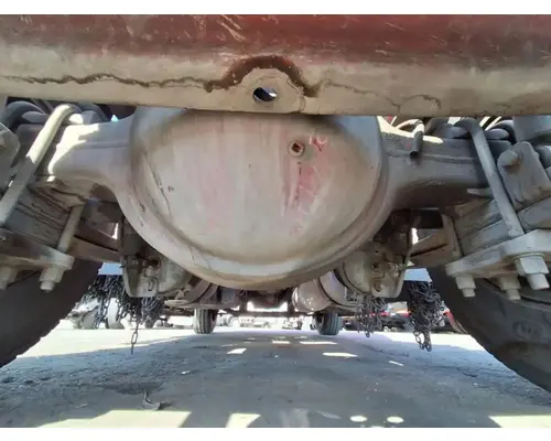 Meritor/Rockwell RS23186 Axle Housings (Rear)