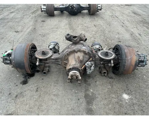 Meritor/Rockwell RS23240 Axle Housings (Rear)