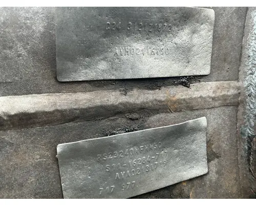 Meritor/Rockwell RS23240 Axle Housings (Rear)