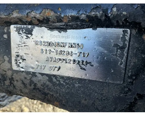 Meritor/Rockwell RS23240 Axle Housings (Rear)