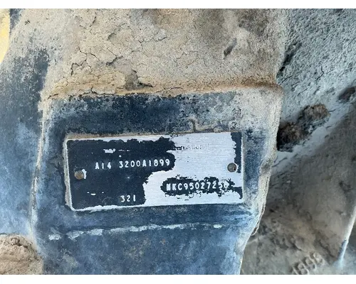 Meritor/Rockwell RSL23180 Axle Housings (Rear)