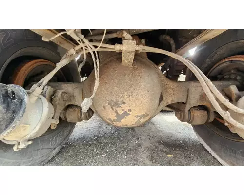 Meritor/Rockwell RT40-145 Axle Assembly, Rear