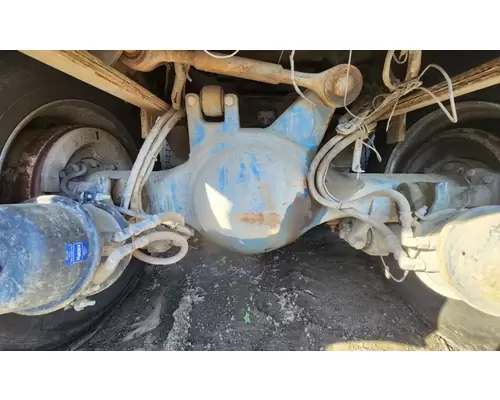 Meritor/Rockwell RT40-145 Axle Assembly, Rear