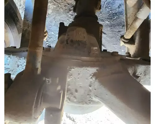 Meritor/Rockwell RT40-145 Axle Assembly, Rear