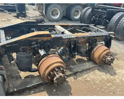 Meritor/Rockwell RT40-145 Axle Assembly, Rear