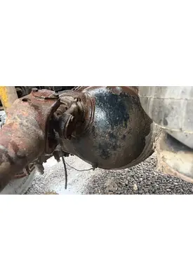 Meritor/Rockwell RT40-145 Axle Housing (Front)