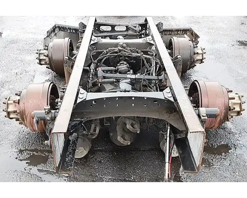 Meritor/Rockwell RT40145 Cutoff Tandem Axle