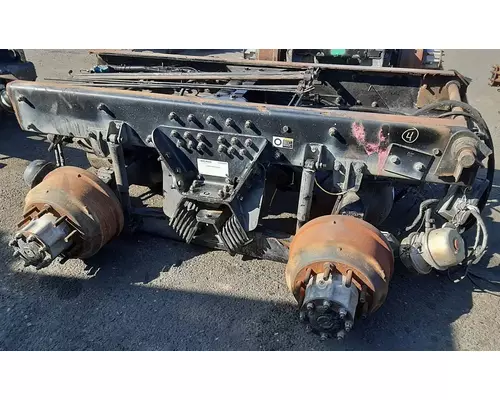 Meritor/Rockwell RT40145 Cutoff Tandem Axle