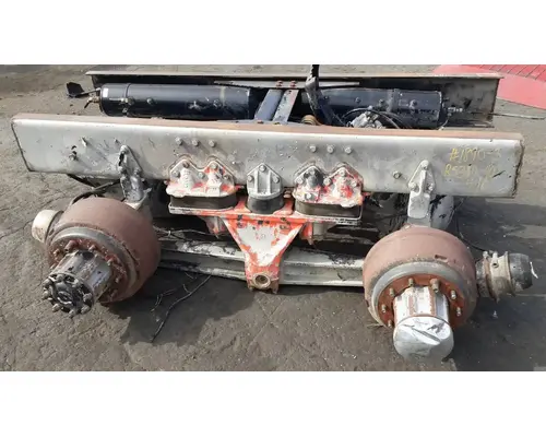 Meritor/Rockwell RT44145 Cutoff Tandem Axle