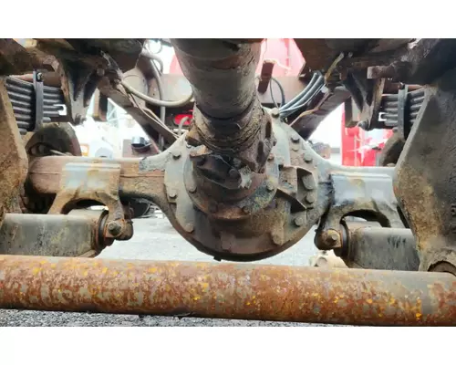 Meritor/Rockwell RT46-160 Axle Assembly, Rear