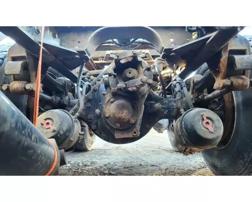 Meritor/Rockwell RT46-160 Axle Housing (Rear)