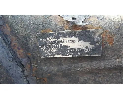 Meritor/Rockwell RT46-160 Cutoff Assembly (Housings & Suspension Only)