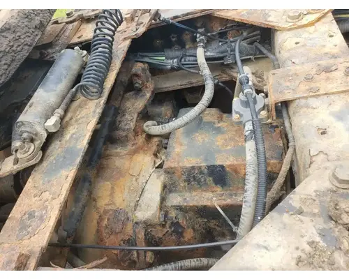 Meritor/Rockwell RT46-160 Cutoff Assembly (Housings & Suspension Only)