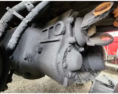 Meritor/Rockwell RT46-160 Rears (Front)