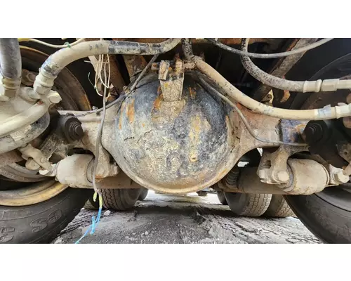Meritor/Rockwell RT46160 P Axle Assembly, Rear