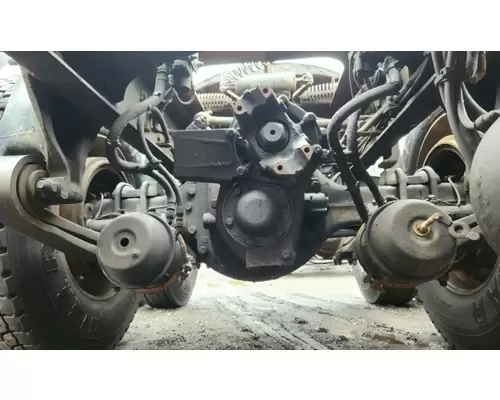 Meritor/Rockwell RT46160 P Axle Assembly Housing