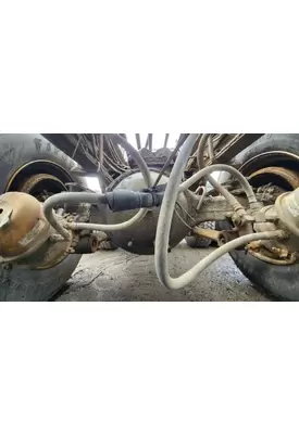 Meritor/Rockwell RT46164 Axle Assembly, Rear