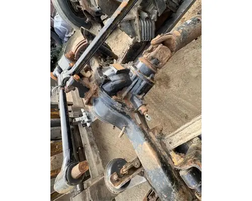 Meritor/Rockwell RT46164 Axle Assembly, Rear