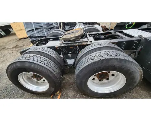 Cutoff Assembly (Housings & Suspension Only) Meritor/Rockwell RD20-145 Complete Recycling Group LLC