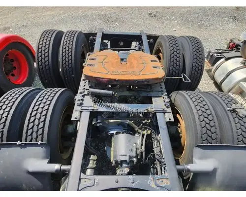 Cutoff Assembly (Housings & Suspension Only) Meritor/Rockwell RD20-145 Complete Recycling Group LLC