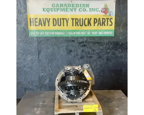 Rears (Front) Meritor/Rockwell RD20145 Geco - Fresno