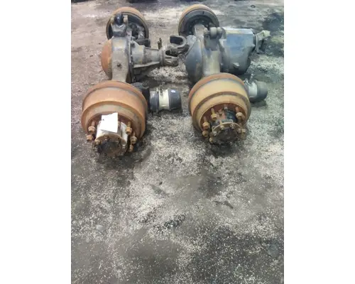 Cutoff Assembly (Housings & Suspension Only) MERITOR-ROCKWELL RD20145R336 LKQ Heavy Truck - Goodys