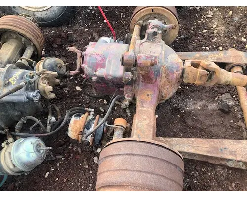 Axle Housing (Front) Meritor/Rockwell RDL46160 Holst Truck Parts