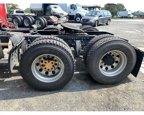 Cutoff Assembly (Housings & Suspension Only) Meritor/Rockwell RT40-145 Complete Recycling Group LLC