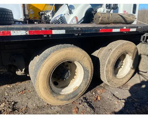 Cutoff Assembly (Housings & Suspension Only) Meritor/Rockwell RT40-145 Complete Recycling Group LLC