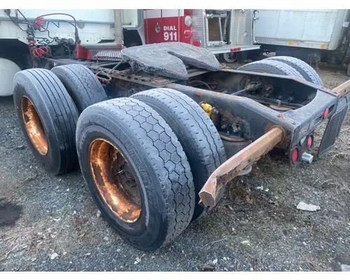 Cutoff Assembly (Housings & Suspension Only) Meritor/Rockwell RT40-145 Complete Recycling Group LLC