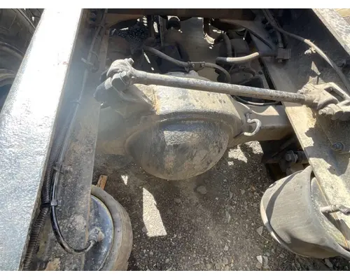 Cutoff Assembly (Housings & Suspension Only) Meritor/Rockwell RT40-145 Complete Recycling Group LLC